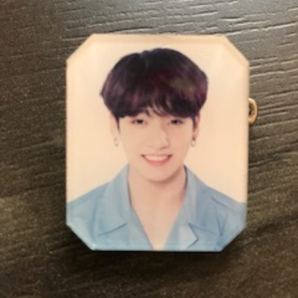 Jungkook JK BTS Happy Ever After Exclusive pin Official Merch